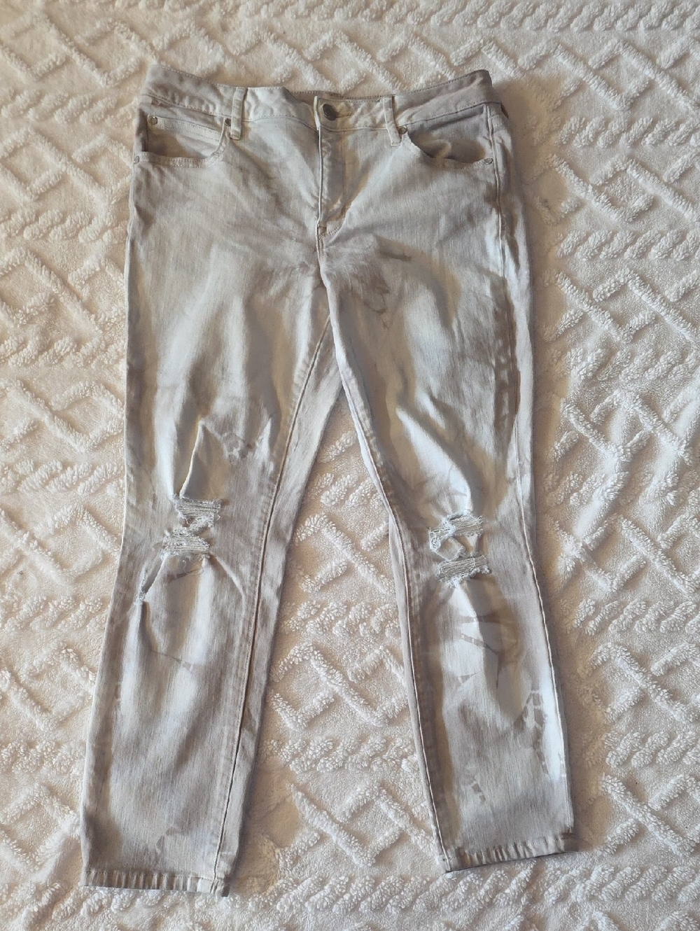 a.n.a. Skinny Ankle Jeans